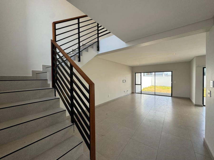 4 Bedroom Property for Sale in Sandown Western Cape